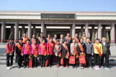 礼遇榜样 热在北京 系列活动之——时代楷模北京榜样代表参观香山革命纪念馆