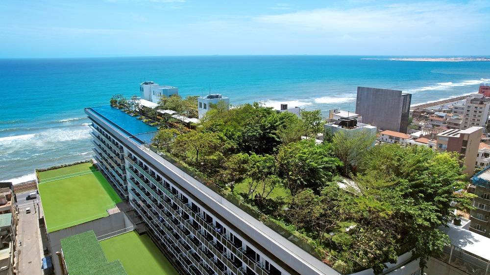 Marino Beach, Colombo.jpg